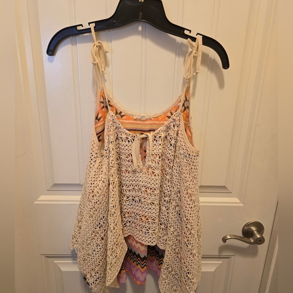 Hem & Thread Tops - Hem and Thread